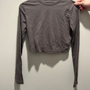 Gray Long Sleeve Crop Top